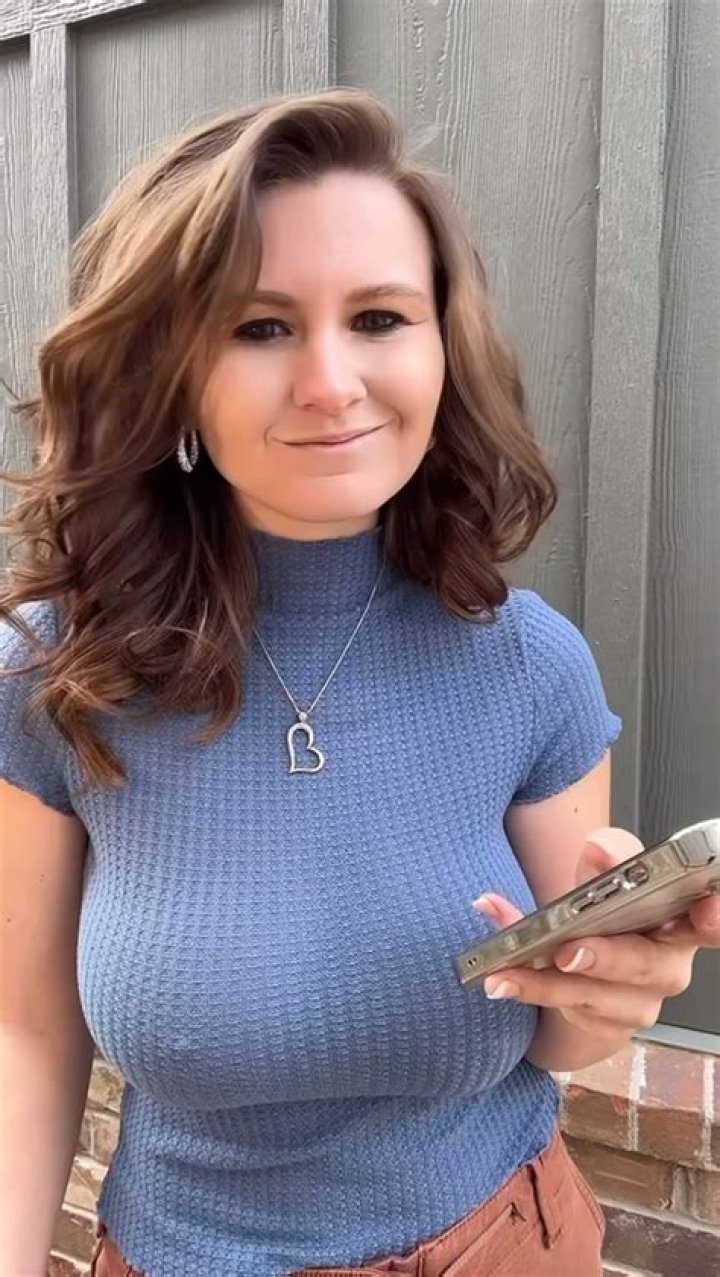 Theminxxclub Pregnant: A Journey of Motherhood and Community