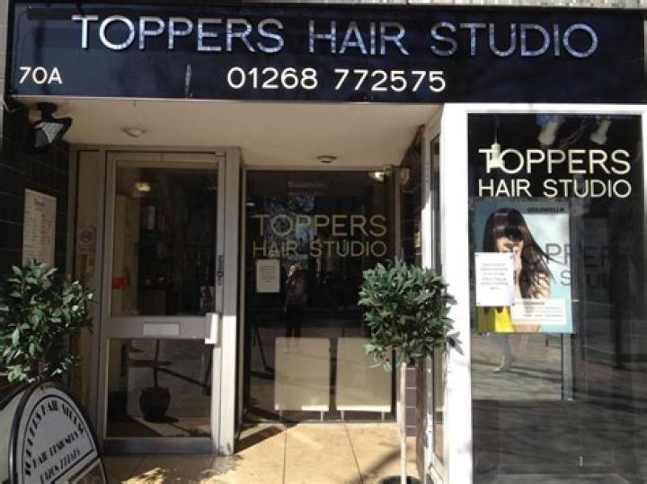 Discover the Art of Styling with Toppers Hairdressers