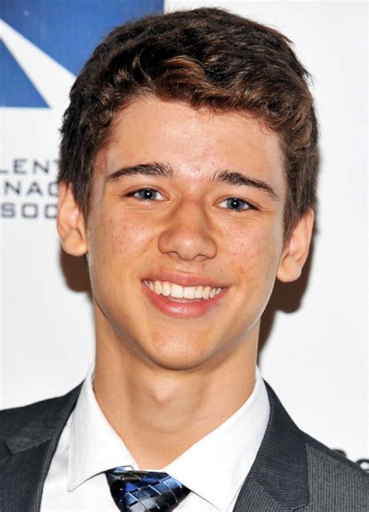 Unveiling the Talents of Uriah Shelton: A Rising Star