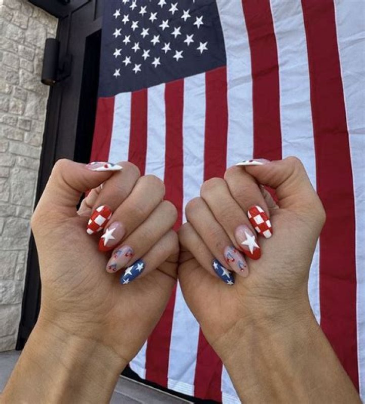 USA Nails: The Art of Nail Care and Design in America