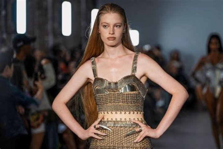 Exploring the Life and Career of Vivian Jenna Musk