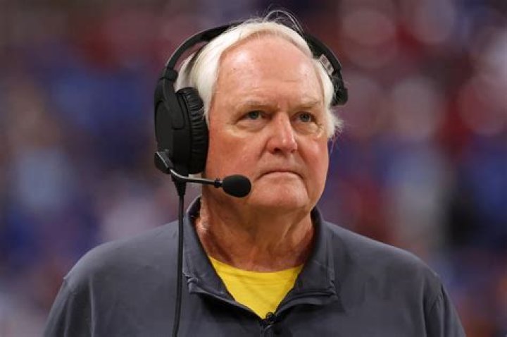 Wade Phillips: The Mastermind Behind Successful NFL Defenses