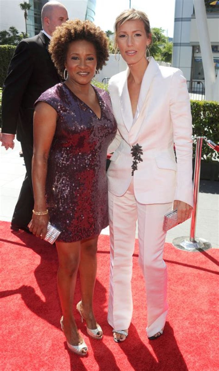 Understanding the Life of Wanda Sykes' Wife