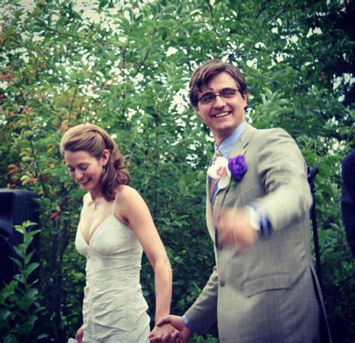 Unveiling the Life of Chris Hayes’ Wife: A Glimpse into Their Relationship