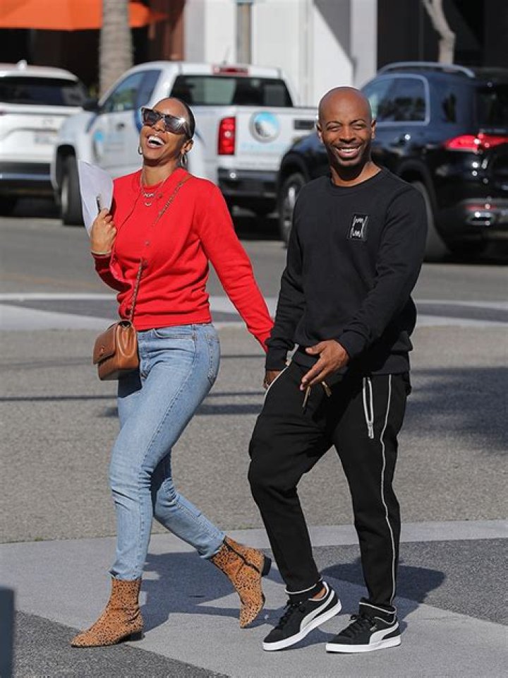 Who Is Kelly Rowland Happily Married To?