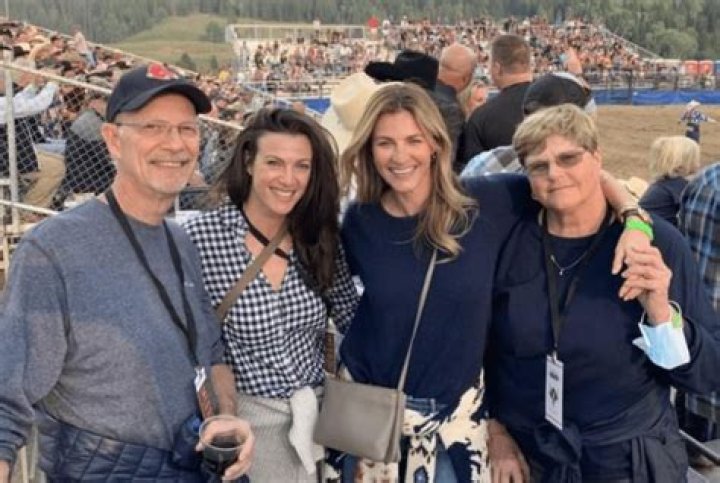 Erin Andrews: A Comprehensive Wiki and Career Journey