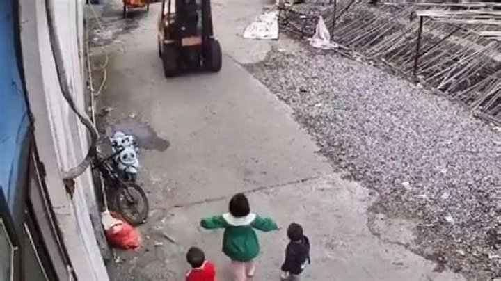 Discovering the Impact of yoda4ever on Twitter: A Comprehensive Analysis