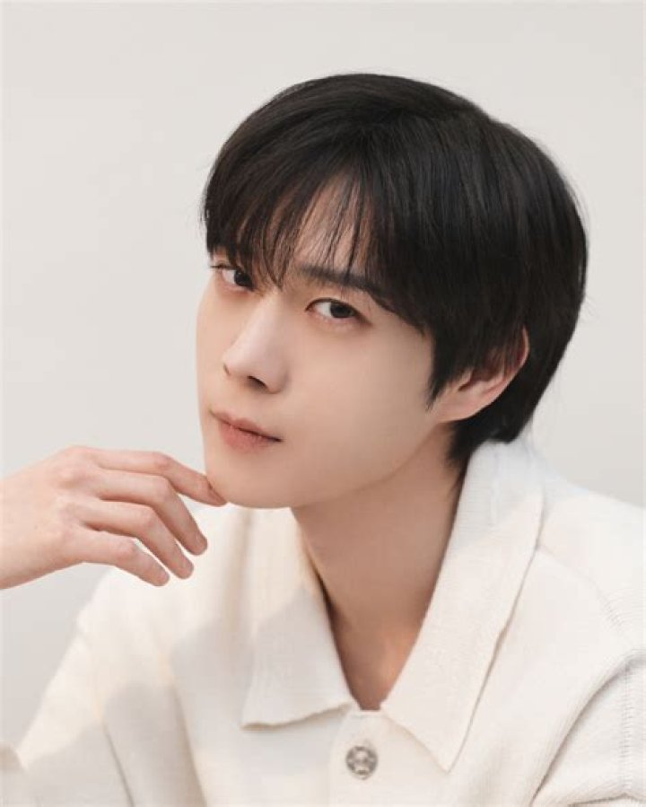 Exploring the Life and Achievements of Youngdae